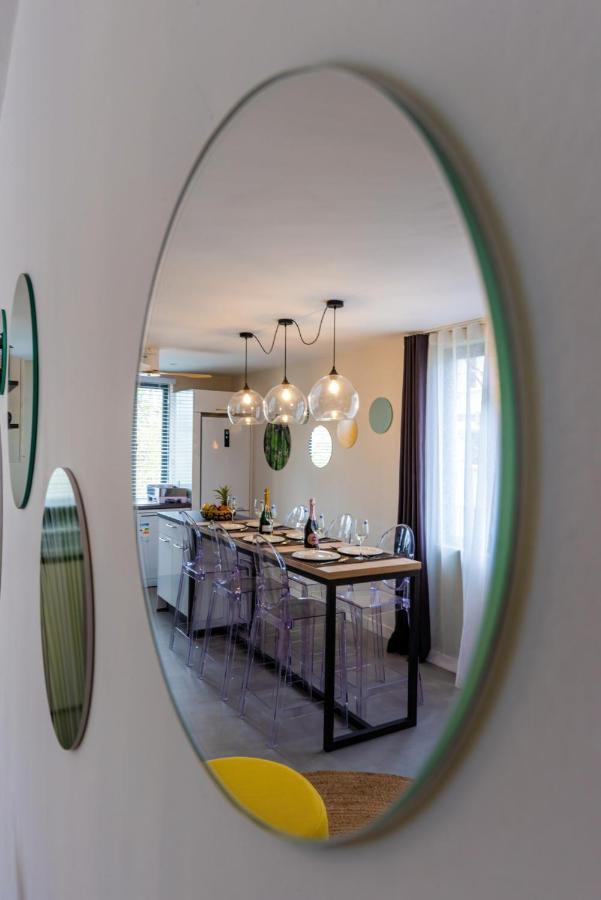 Les Cerisiers Beach Residence, Cosy And Modern 3 Bedroom Apartment Located 50 Metres From The Beach And From All Amenities And Restaurants On The Coastal Road Flic en Flac Exterior foto